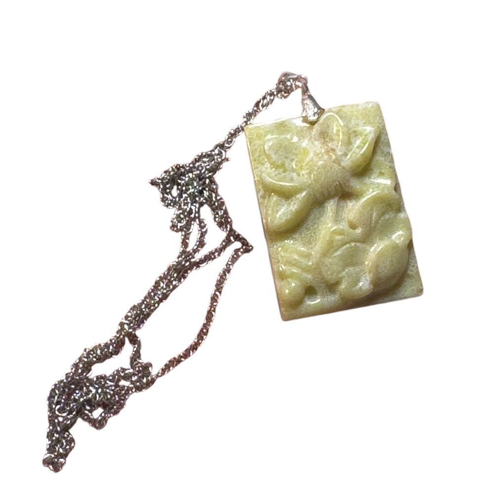Vintage chinese export yellow Jade carved flower pendant necklace sterling 925